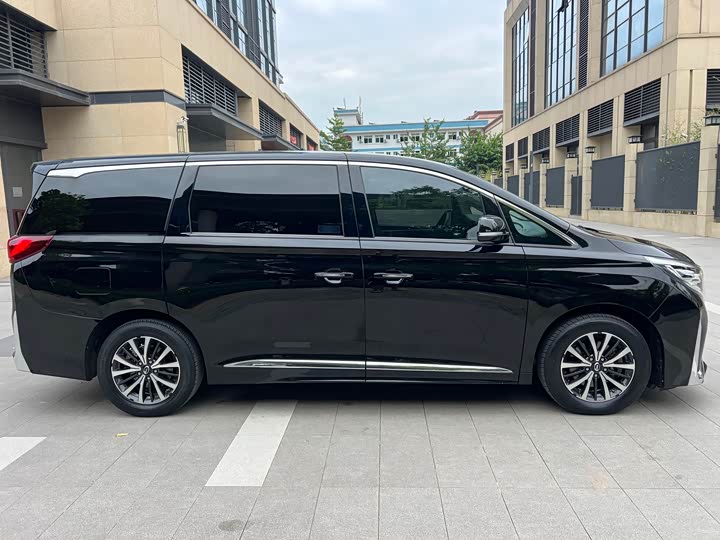 Фото 8 - GAC Trumpchi M8