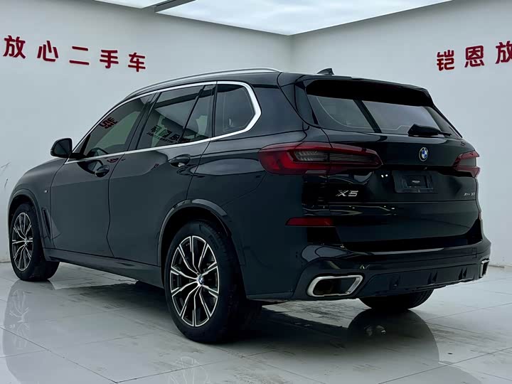 Фото 10 - BMW X5