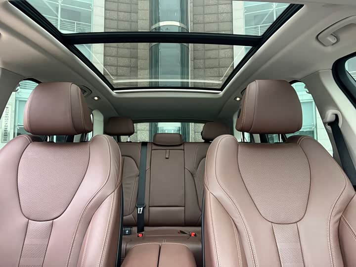 Фото 23 - BMW X5