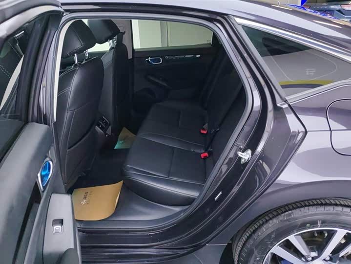 Фото 11 - Honda Integra