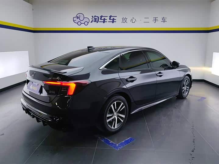 Фото 3 - Honda Integra