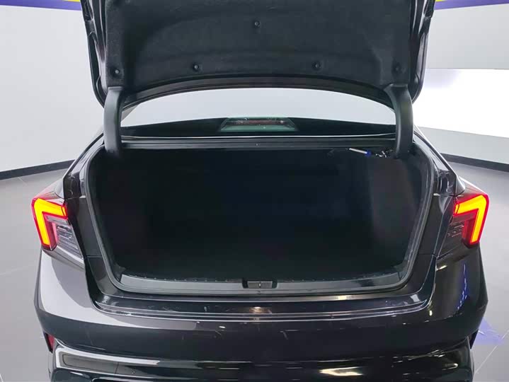 Фото 4 - Honda Integra