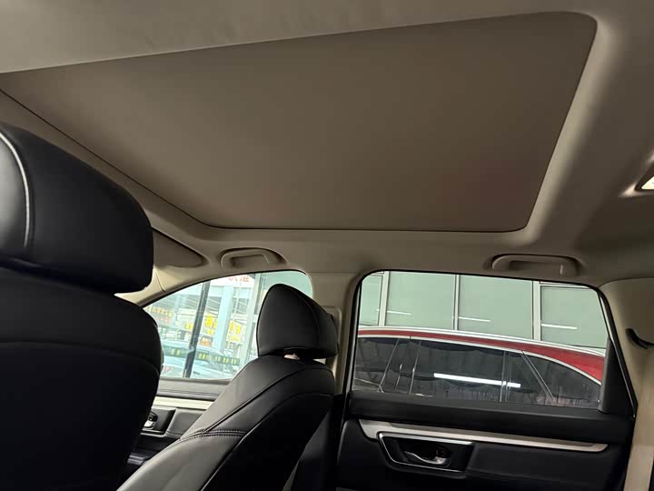 Фото 11 - Honda CR-V