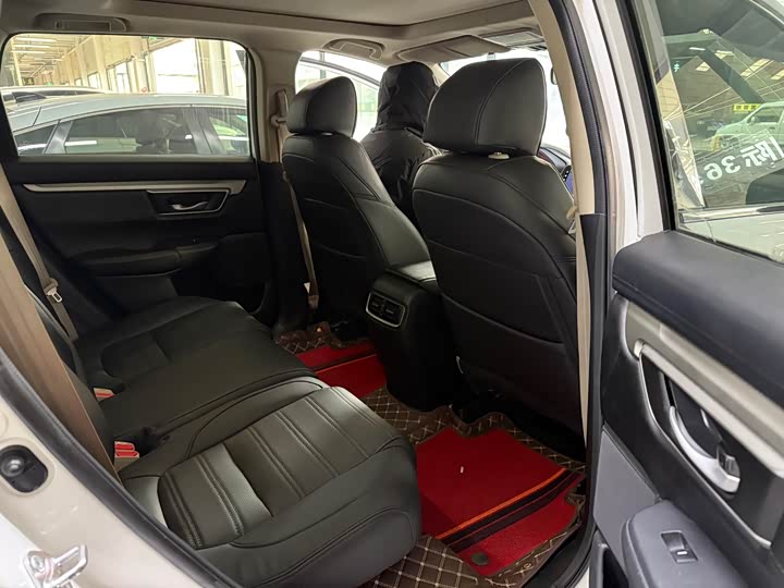 Фото 12 - Honda CR-V