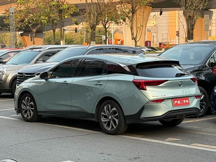 Фото 4 - Buick Velite 6