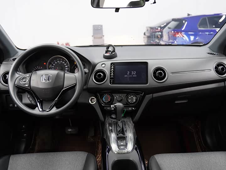 Фото 16 - Honda XR-V