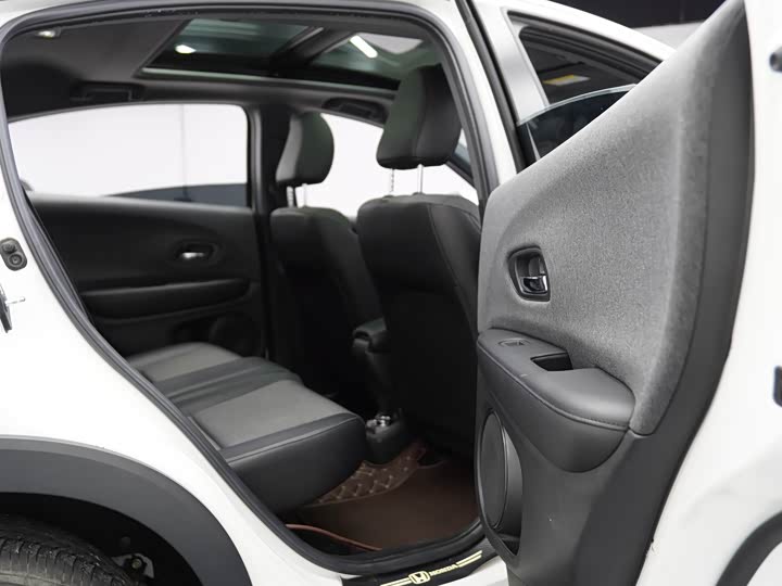 Фото 20 - Honda XR-V