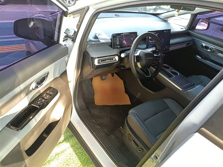 Фото 16 - GAC Aion Y