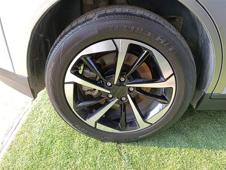 Фото 26 - GAC Aion Y