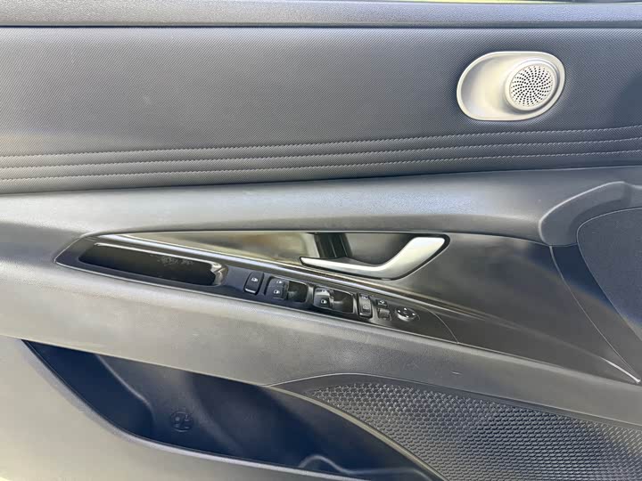 Фото 7 - Hyundai Elantra N line