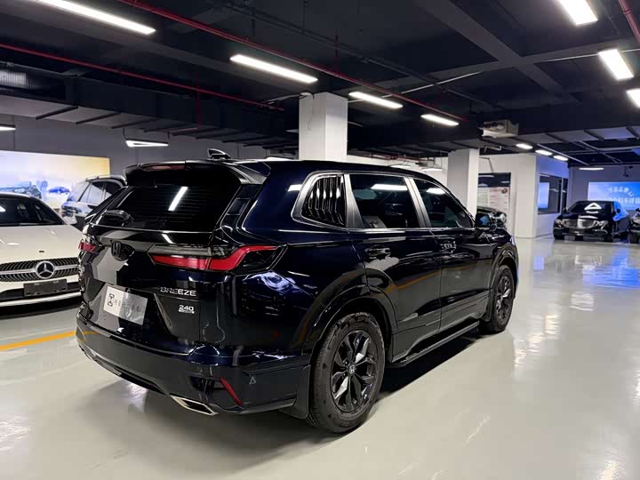 Фото 4 - Honda Breeze