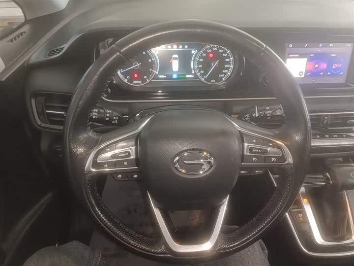 Фото 11 - GAC Trumpchi M6