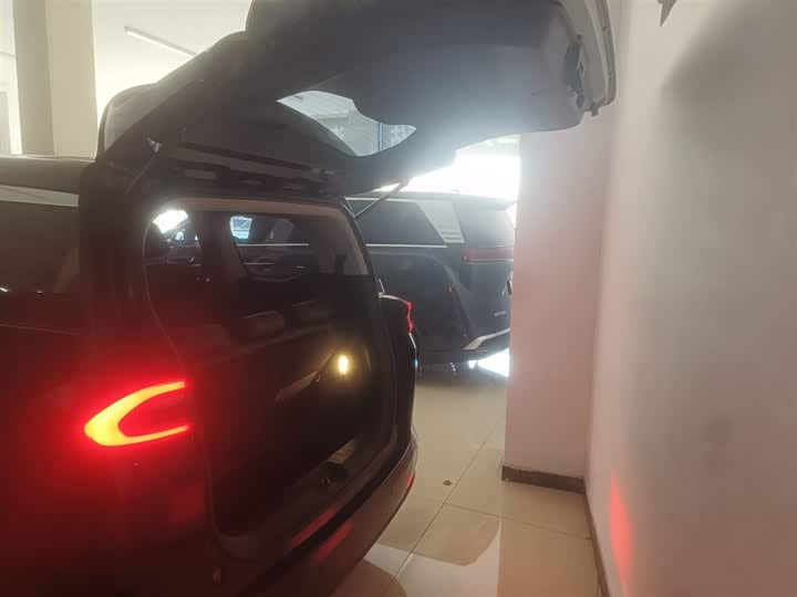 Фото 19 - GAC Trumpchi M6