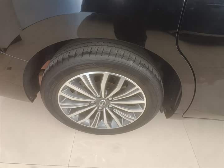 Фото 26 - GAC Trumpchi M6