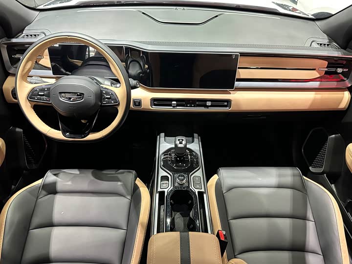 Фото 11 - Geely Icon