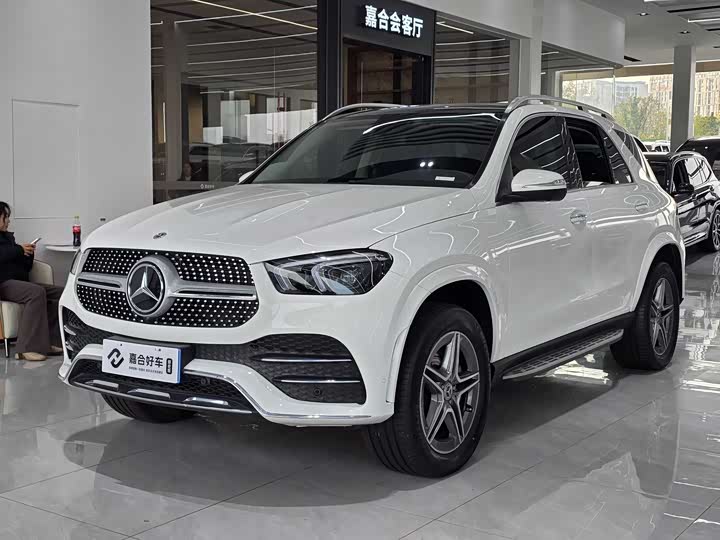 Фото 1 - Mercedes-Benz GLE-Class