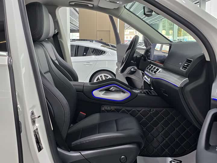 Фото 12 - Mercedes-Benz GLE-Class