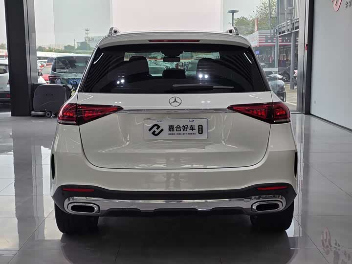 Фото 25 - Mercedes-Benz GLE-Class