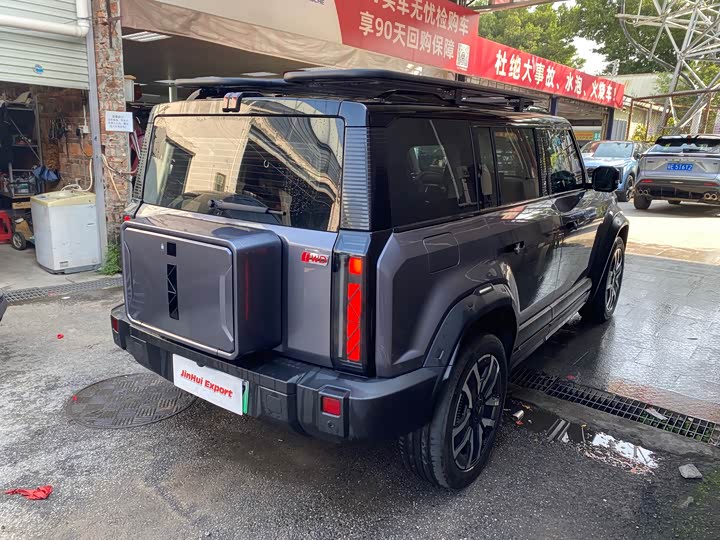 Фото 14 - Chery iCar 03