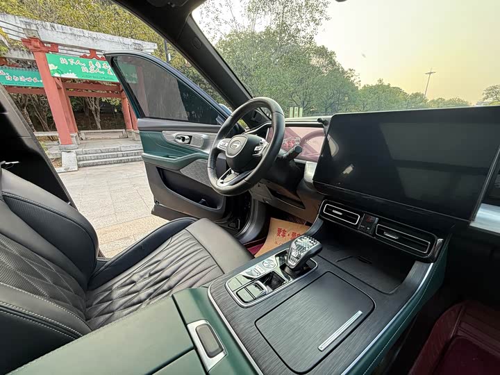 Фото 12 - GAC Trumpchi GS8