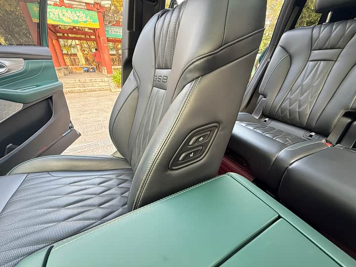 Фото 18 - GAC Trumpchi GS8