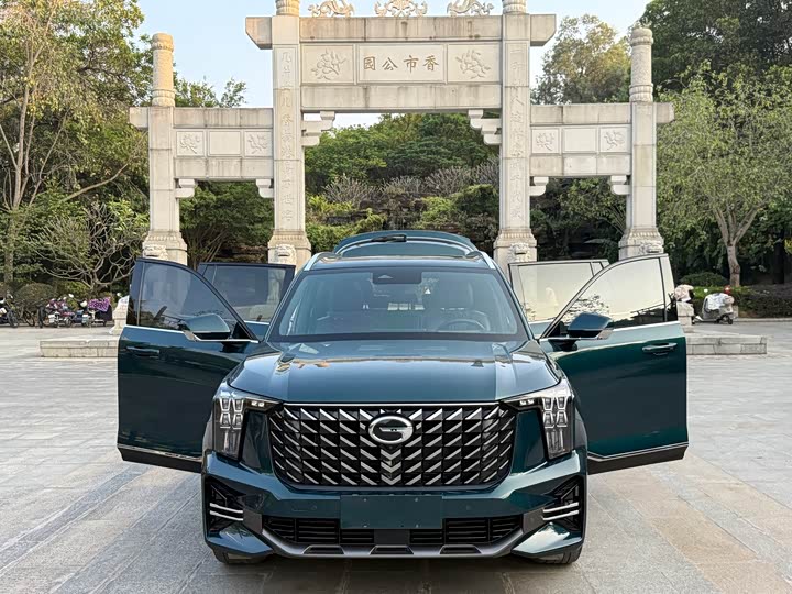 Фото 9 - GAC Trumpchi GS8