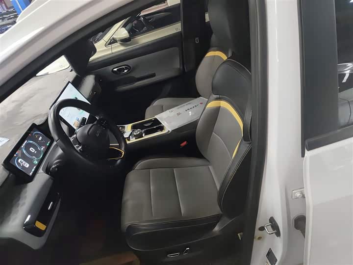 Фото 15 - GAC Aion Y