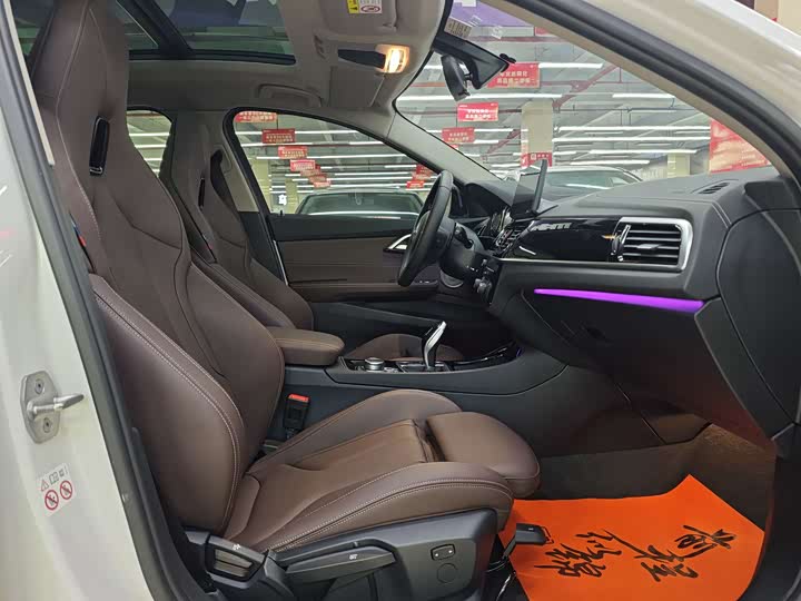 Фото 12 - BMW 1 Series