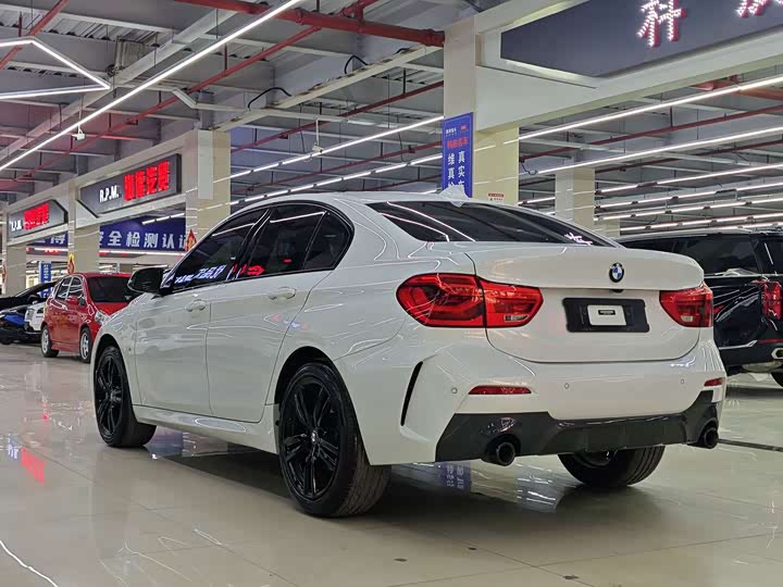 Фото 6 - BMW 1 Series