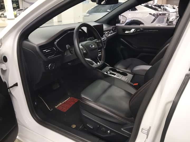 Фото 6 - Ford Focus