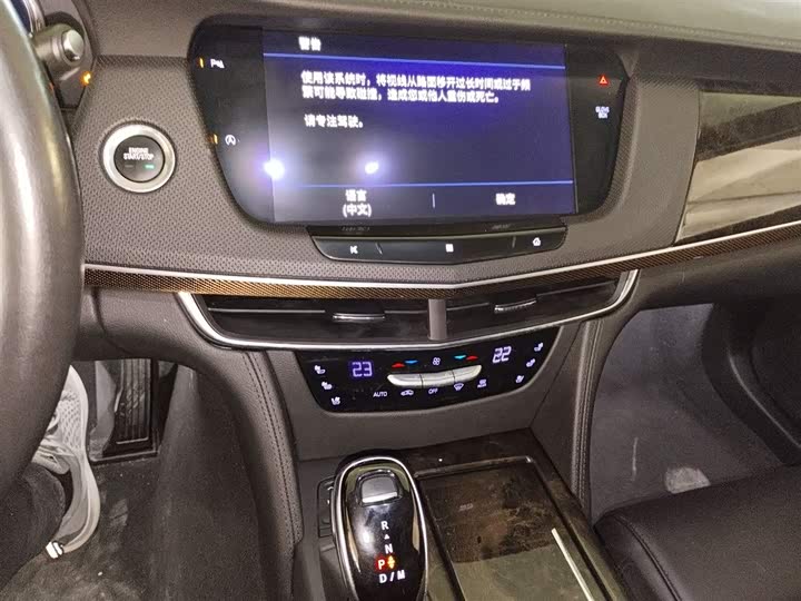 Фото 13 - Cadillac CT6