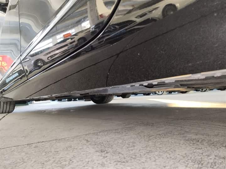 Фото 22 - Cadillac CT6