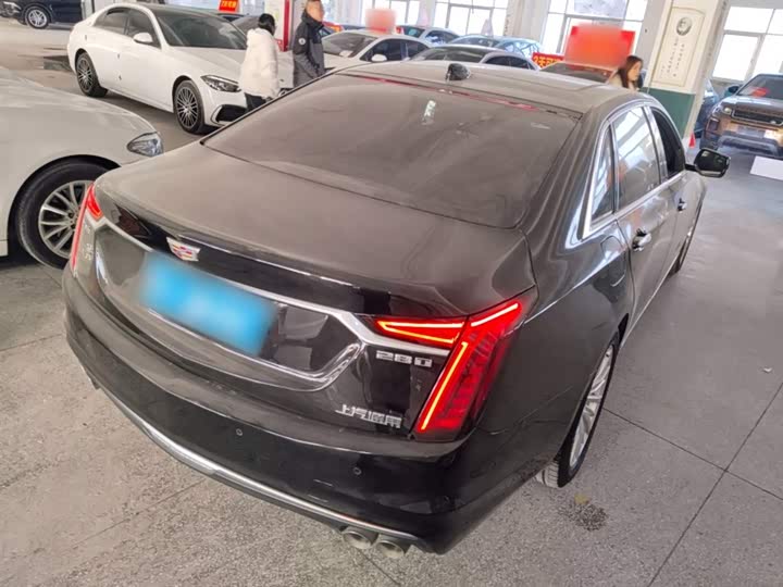 Фото 7 - Cadillac CT6