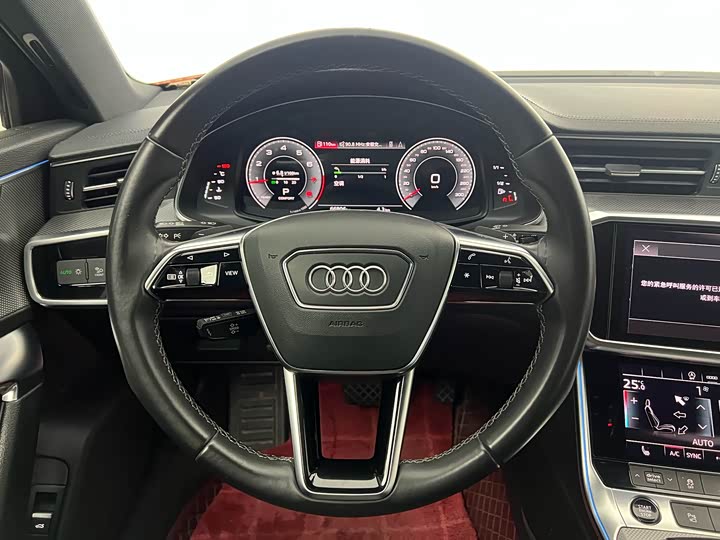 Фото 5 - Audi A6L