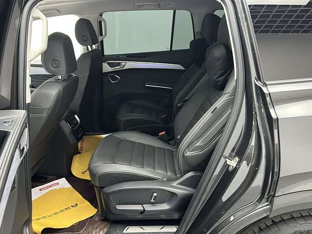 Фото 15 - Volkswagen Talagon