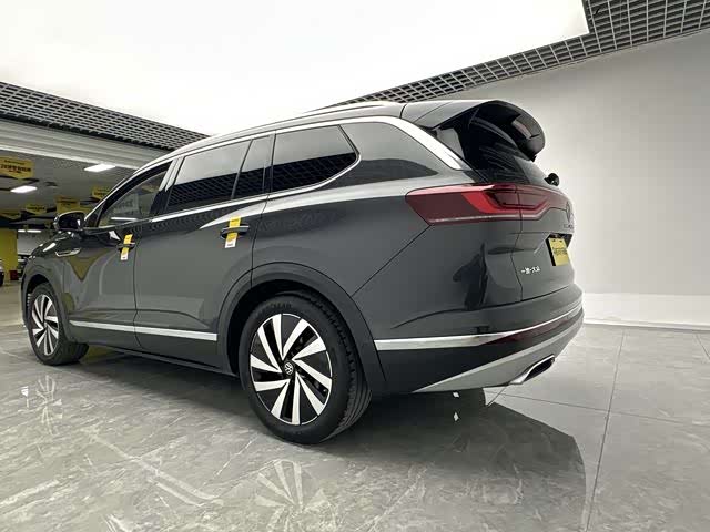 Фото 8 - Volkswagen Talagon