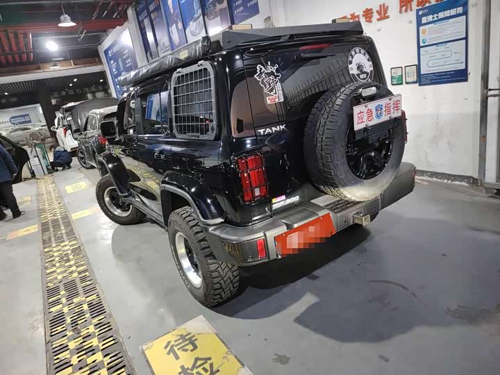 Фото 3 - Tank 300