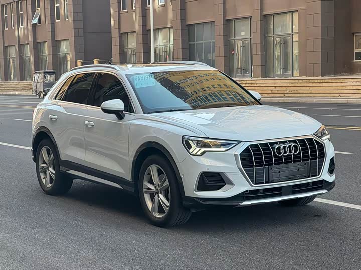 Фото 3 - Audi Q3