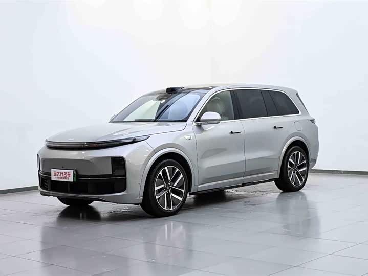 Фото 1 - LiXiang L9