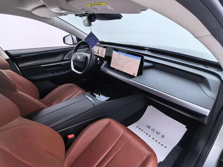 Фото 5 - XPeng P7