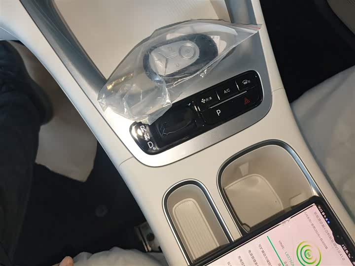 Фото 14 - Geely Galaxy Geome