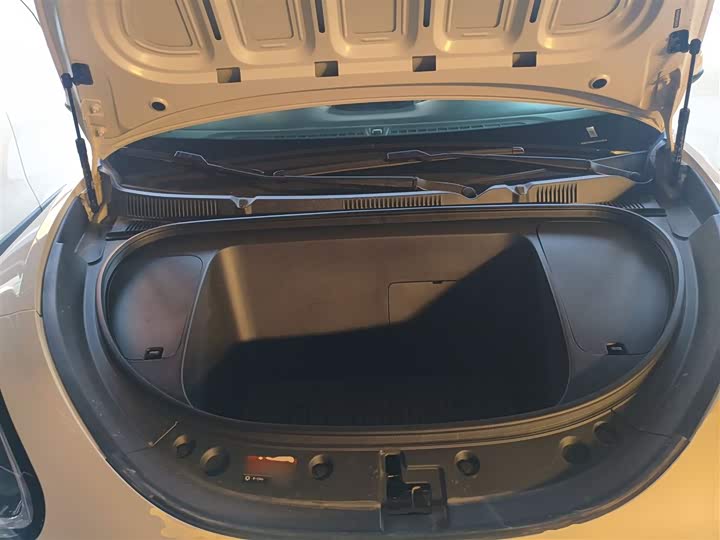 Фото 20 - Geely Galaxy Geome