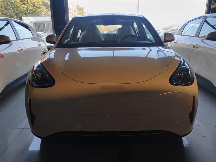 Фото 3 - Geely Galaxy Geome