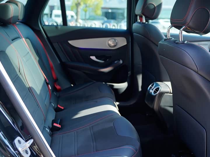 Фото 11 - Mercedes-Benz GLC-Class AMG