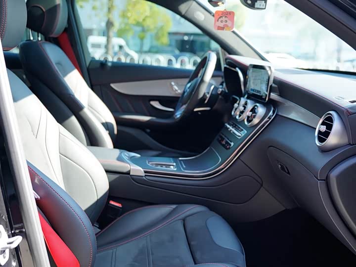 Фото 12 - Mercedes-Benz GLC-Class AMG