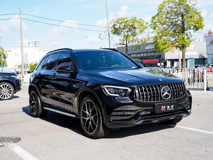 Фото 19 - Mercedes-Benz GLC-Class AMG