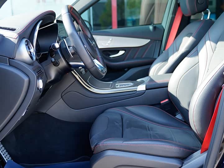 Фото 4 - Mercedes-Benz GLC-Class AMG