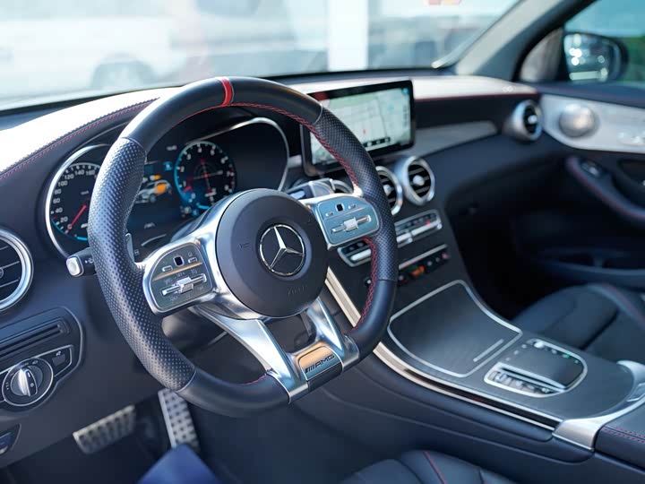 Фото 5 - Mercedes-Benz GLC-Class AMG