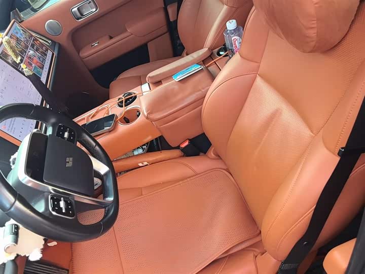 Фото 11 - LiXiang L8