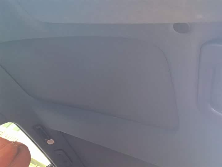 Фото 15 - LiXiang L8